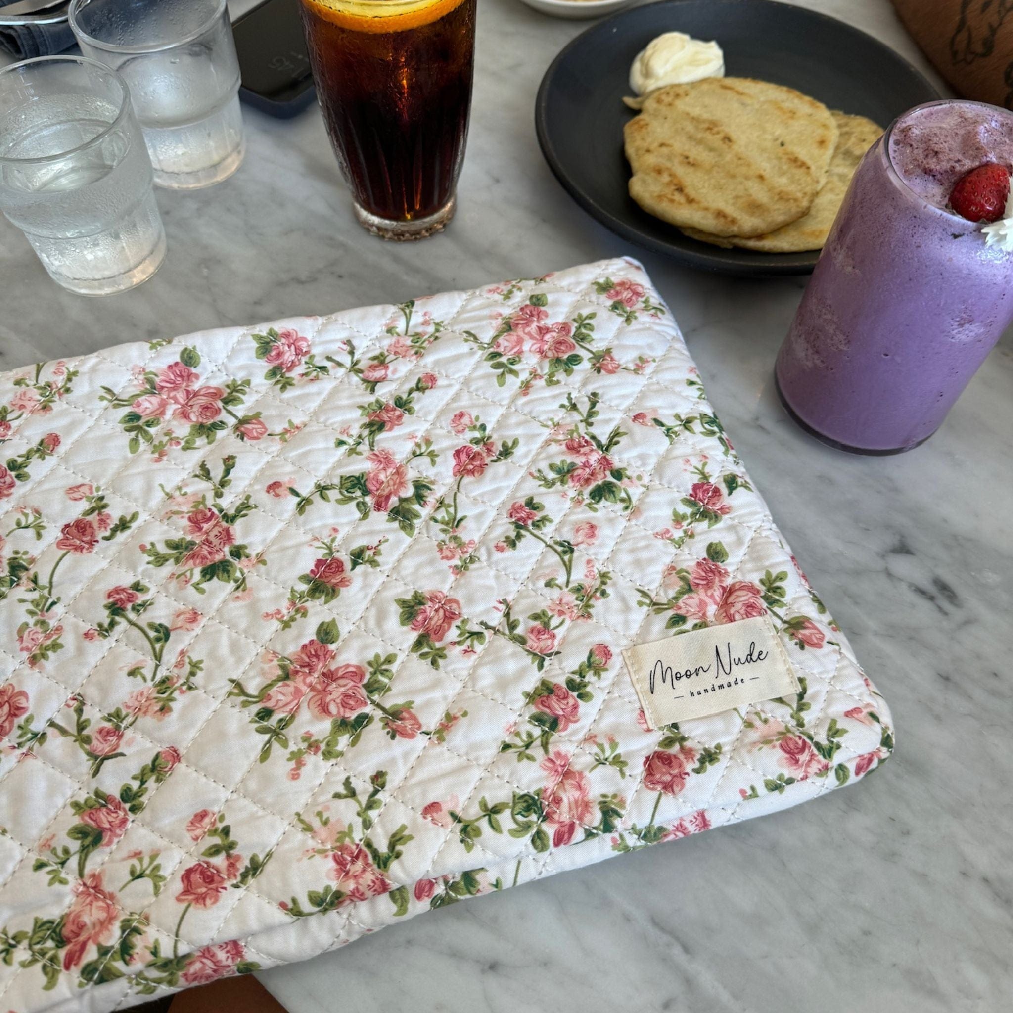 Moon Nude Roze Laptop Sleeve