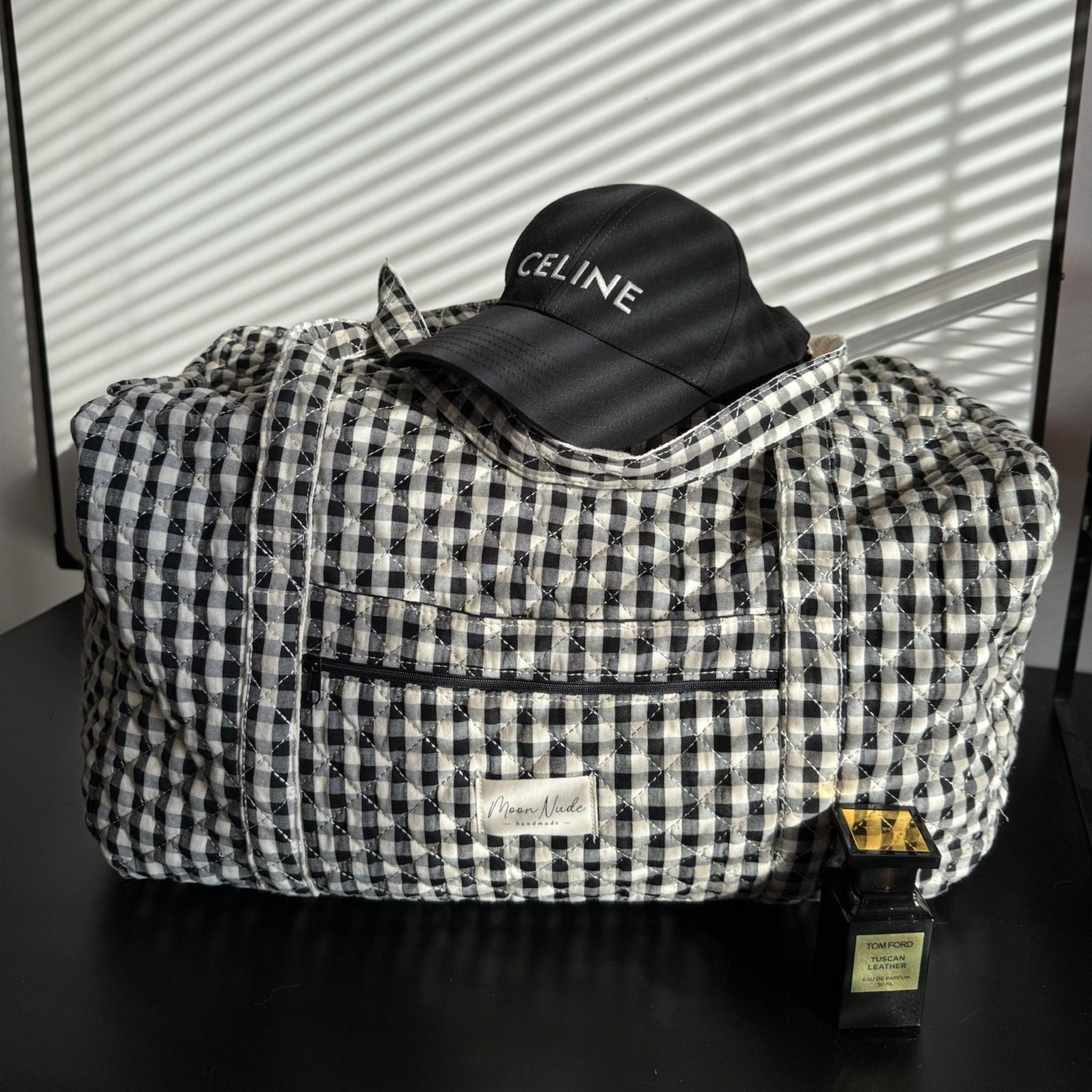 Classic - Large Duffel Bag - Moon Nude