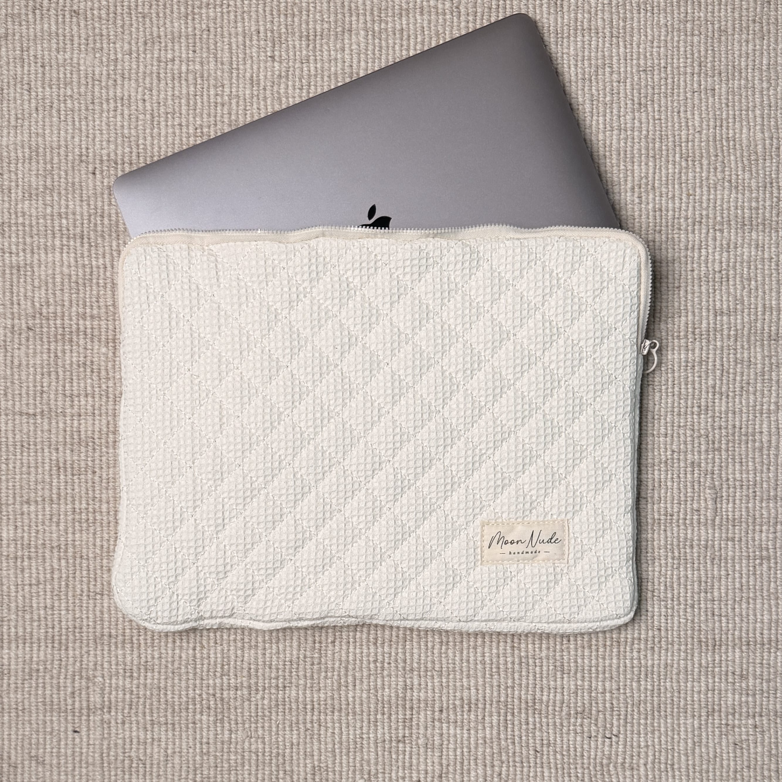 Moon Nude Cream Laptop Sleeve