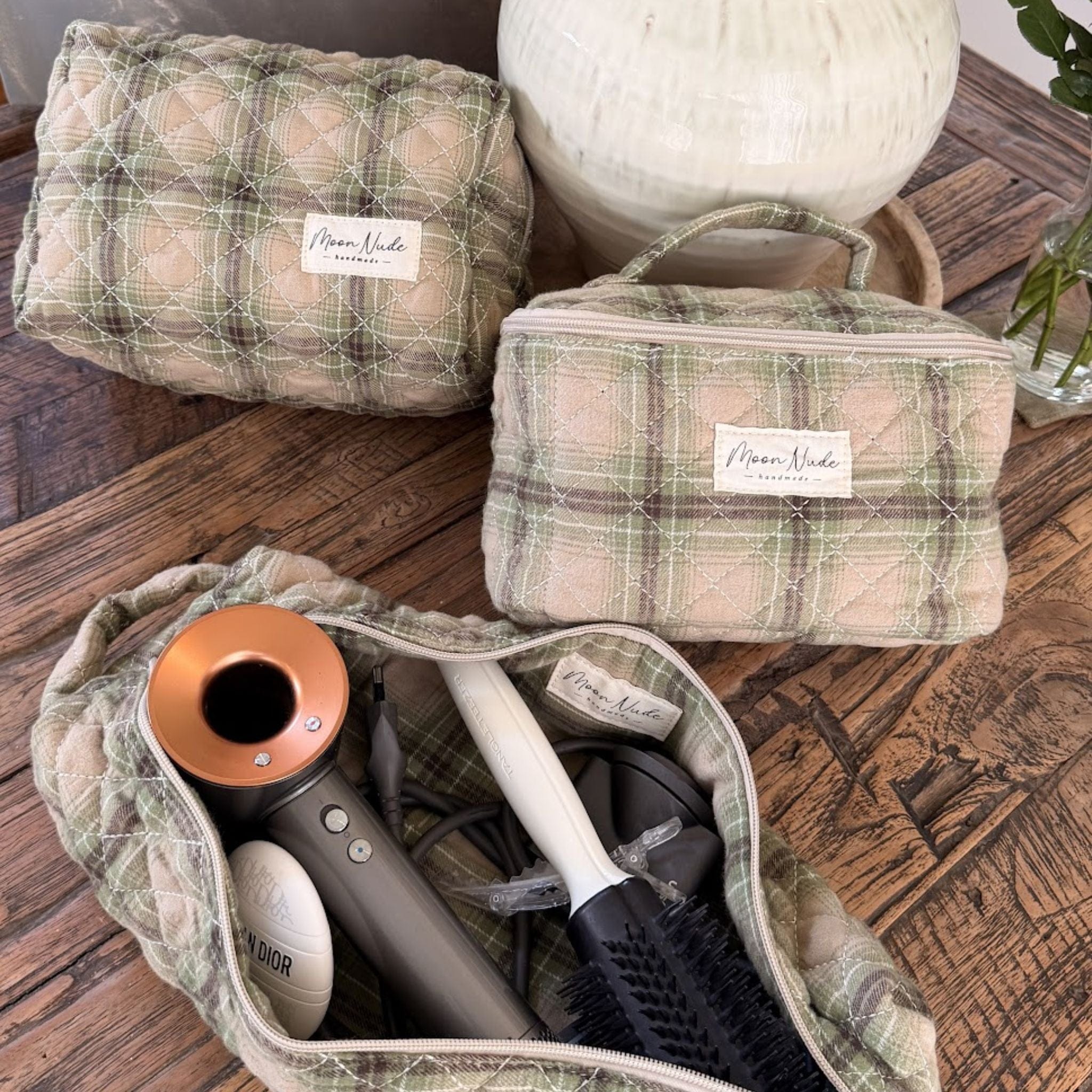 Moon Nude Highland Vanity Bag