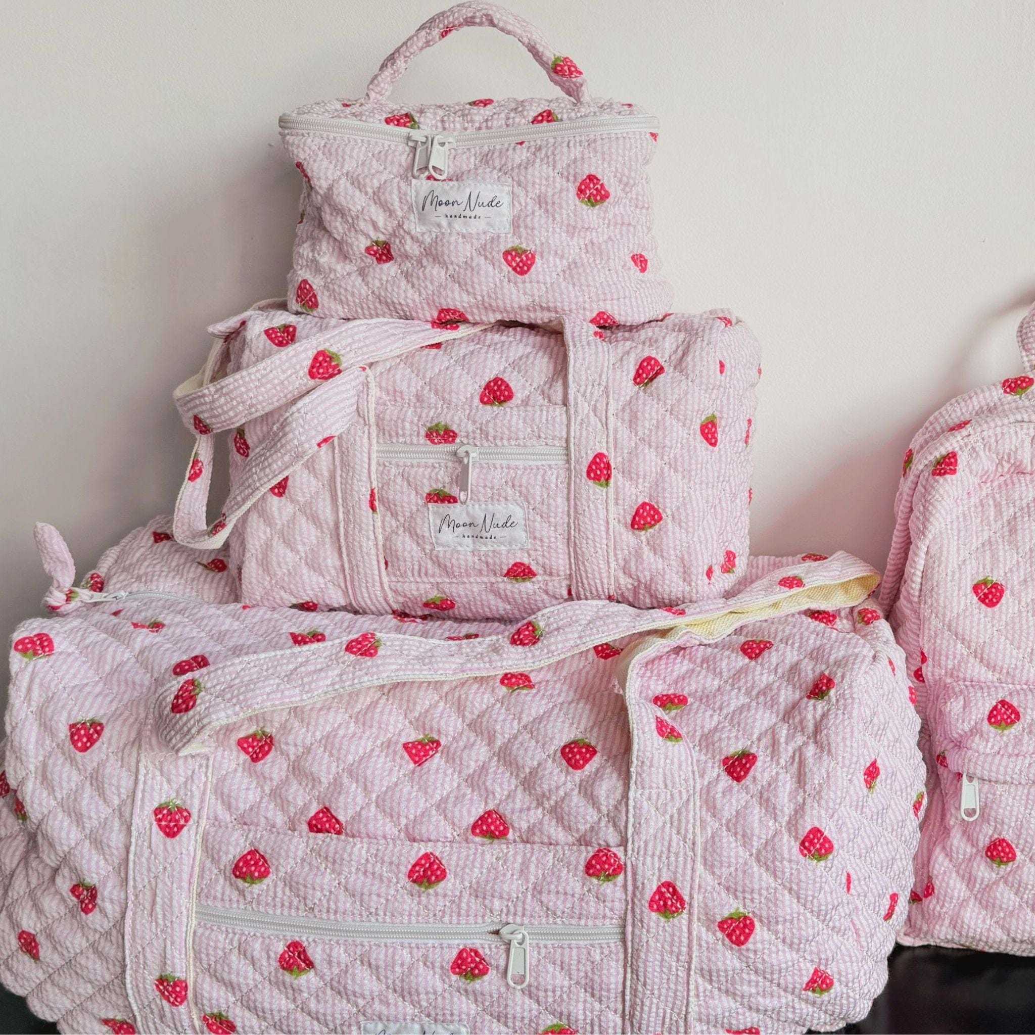 Strawberry - Mini Duffel Bag - Moon Nude