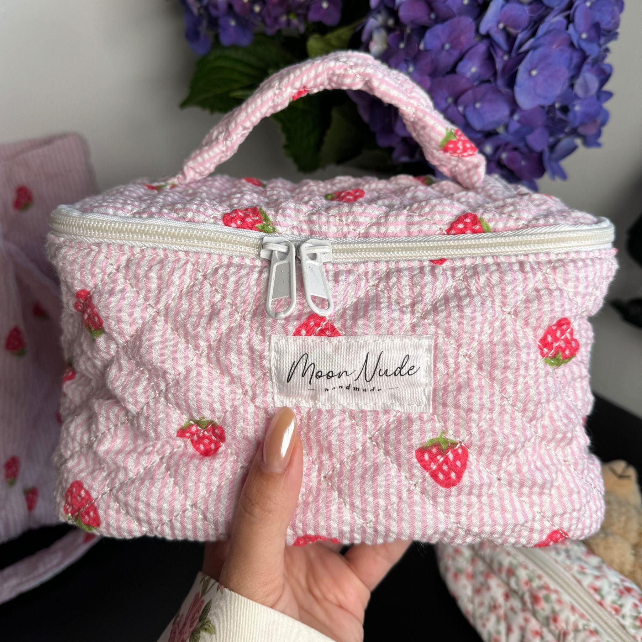 Strawberry - Vanity Bag - Moon Nude